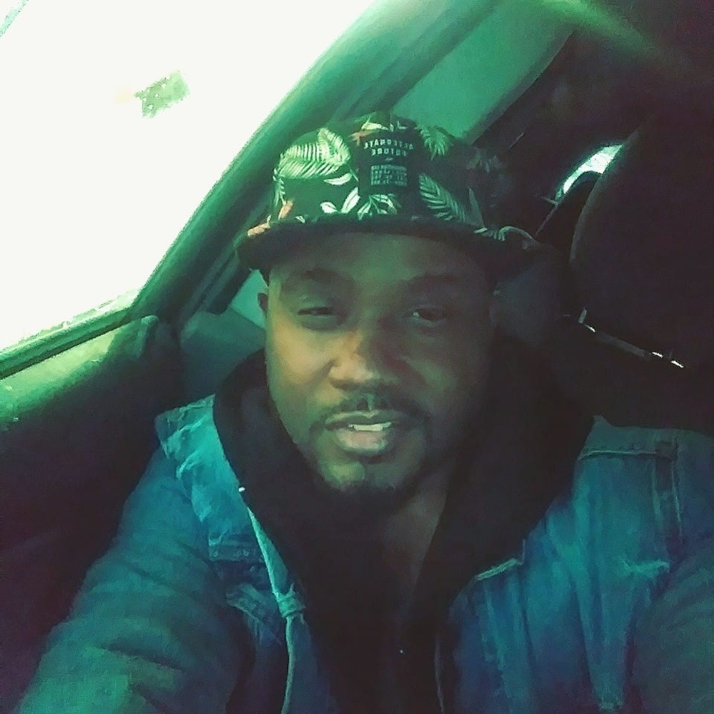 Meet your Posher, Bogolan